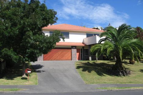 Photo of property in 13 Emlyn Place, Torbay, Auckland, 0630