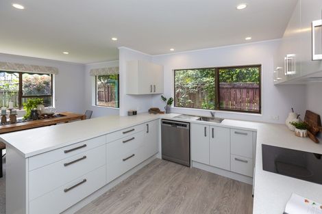 Photo of property in 57 Belvedere Avenue, Waikanae, 5036