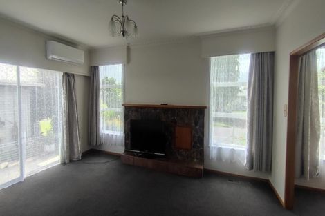 Photo of property in 6 Robert Grigg Place, Hamilton East, Hamilton, 3216