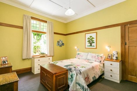 Photo of property in 13 Bay View Road, Bluff Hill, Napier, 4110