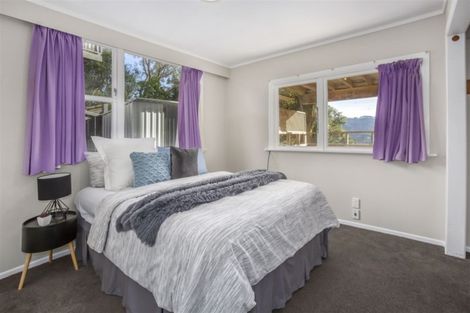 Photo of property in 40 Ernest Street, Ranui, Porirua, 5024