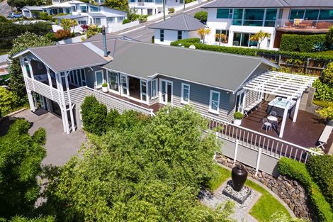 Photo of property in 52 Saint Andrews Hill Road, Mount Pleasant, Christchurch, 8081