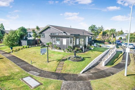 Photo of property in 32 Chedworth Avenue, Chedworth, Hamilton, 3210