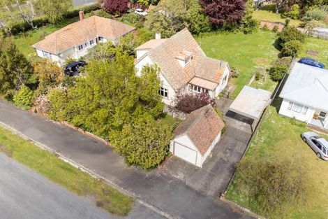 Photo of property in 1 Edward Street, Dannevirke, 4930