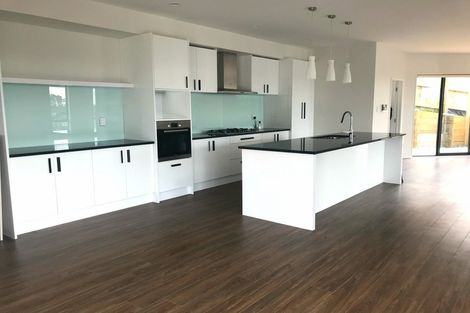 Photo of property in 55 Platinum Rise, Ranui, Auckland, 0612