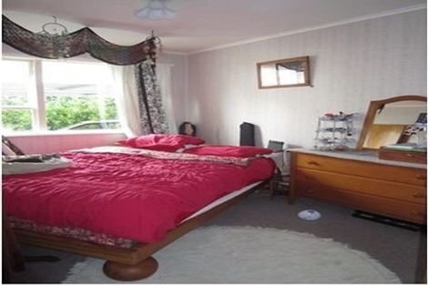 Photo of property in 4 Mildmay Road, Henderson, Auckland, 0610