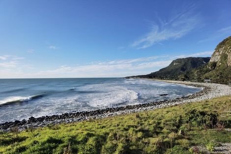 Photo of property in 4161 Coast Road, Punakaiki, 7873