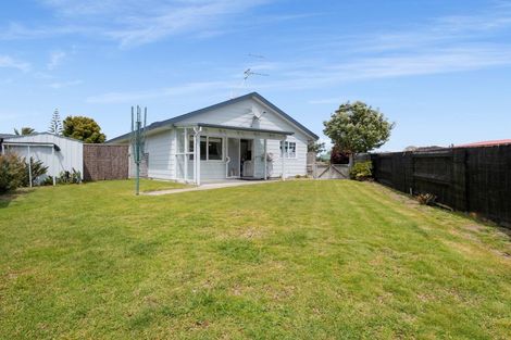 Photo of property in 34a Longstead Avenue, Papamoa Beach, Papamoa, 3118