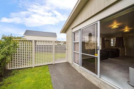 Photo of property in 37 Collins Street, Hawera, 4610