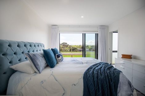 Photo of property in 15 Ruruhi Street, Raglan, 3225