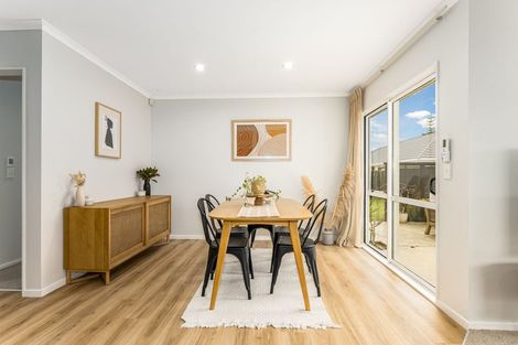Photo of property in 57 Kapiti Crescent, Titahi Bay, Porirua, 5022