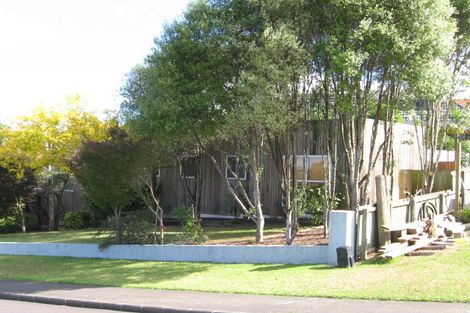 Photo of property in 2 Westergrove Place, West Harbour, Auckland, 0618