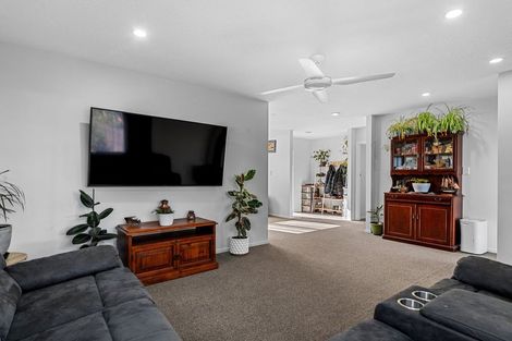 Photo of property in 39 Brookside Road, Rolleston, 7614