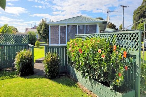 Photo of property in 55 Browne Street, Waitara, 4320