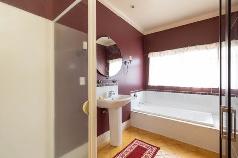 Photo of property in 6 Penny Place, Welcome Bay, Tauranga, 3175