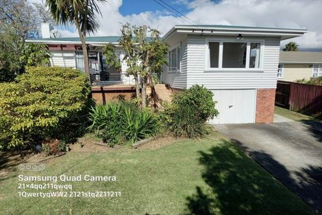 Photo of property in 45 Sylvan Crescent, Te Atatu South, Auckland, 0610