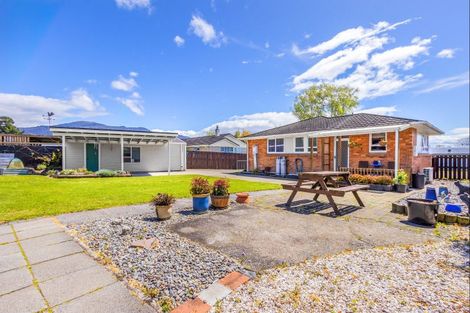 Photo of property in 9 Te Iwiheke Place, Turangi, 3334
