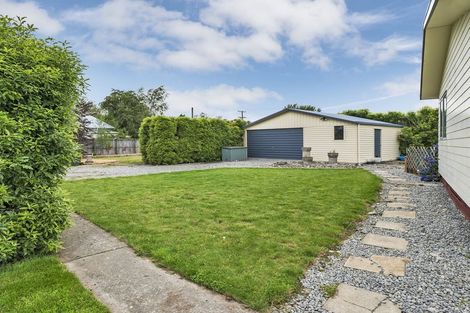 Photo of property in 8 Cross Street, Coalgate, 7673