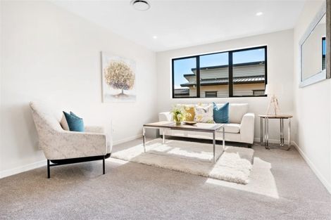 Photo of property in 6 Makura Road, Long Bay, Auckland, 0630