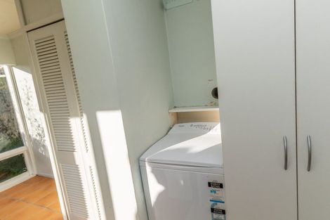 Photo of property in 12 Veronica Street, Brooklyn, Wellington, 6021