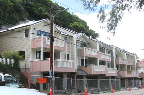 Photo of property in 132 Aro Street, Aro Valley, Wellington, 6021
