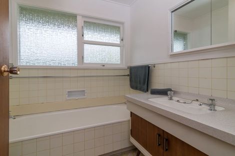 Photo of property in 13 Kamahi Place, Pukehangi, Rotorua, 3015