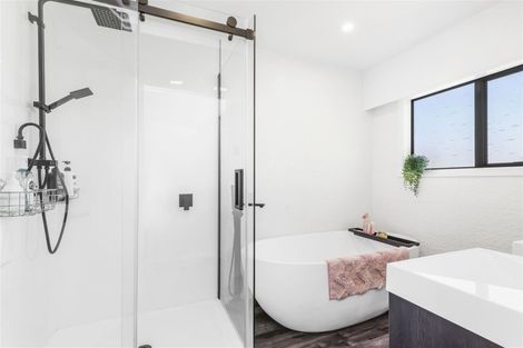 Photo of property in 66 Chedworth Avenue, Chedworth, Hamilton, 3210