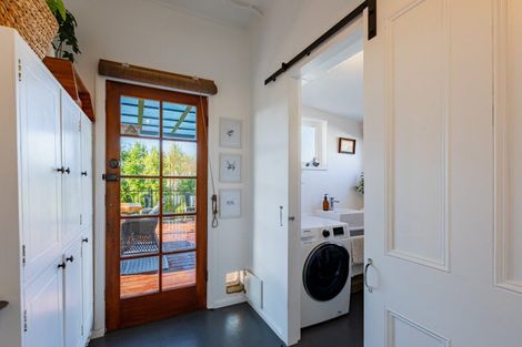 Photo of property in 13 Waverley Street, Waipawa, 4210