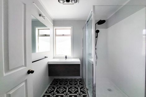 Photo of property in 47 Tuhikaramea Road, Dinsdale, Hamilton, 3204