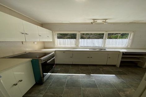 Photo of property in 31 Gretel Place, Hillcrest, Auckland, 0627