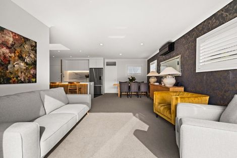 Photo of property in 11 Aoraki Road, Poraiti, Napier, 4112