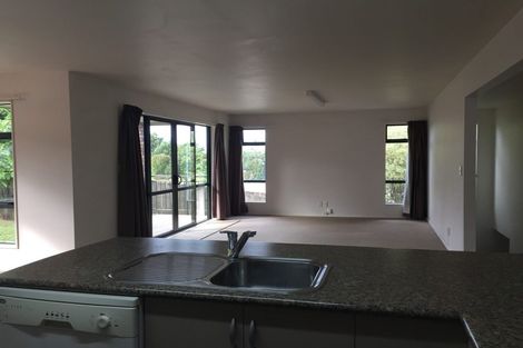 Photo of property in 302b Triangle Road, Massey, Auckland, 0614