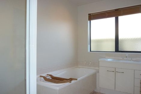 Photo of property in 16 Cataluna Place, Hei Hei, Christchurch, 8042