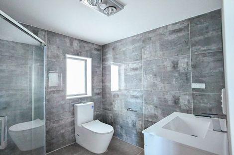 Photo of property in 69a Great South Road, Manurewa, Auckland, 2102