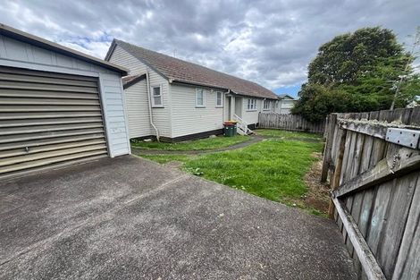 Photo of property in 35 Tobin Street, Pukekohe, 2120