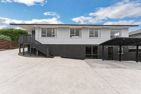Photo of property in 22 Marvon Downs Avenue, Pakuranga Heights, Auckland, 2010