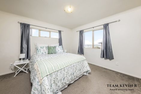 Photo of property in 3 Kirikiri Drive, Papakura, 2110