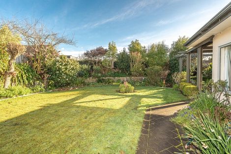 Photo of property in 6 Holdsworth Drive, Otamatea, Whanganui, 4500