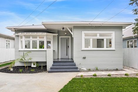 Photo of property in 48 Lambeth Road, Mount Eden, Auckland, 1041