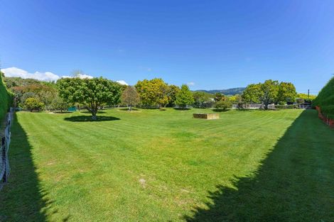 Photo of property in 121 Gear Road, Te Horo, Otaki, 5582