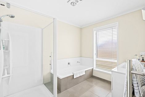 Photo of property in 2 Northwood Close, Warkworth, 0910