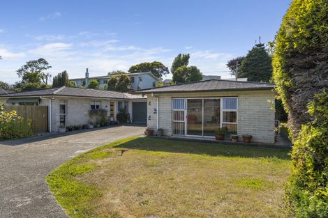 Photo of property in 71c Raumati Road, Raumati Beach, Paraparaumu, 5032
