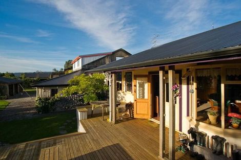 Photo of property in 327 Wanganui Flat Road, Harihari, 7884