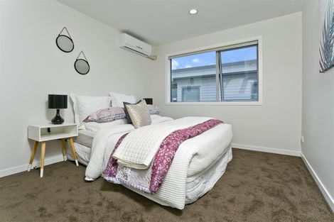 Photo of property in 23 Caldera Drive, Long Bay, Auckland, 0630