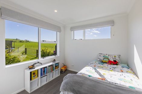 Photo of property in 100 Lindsay Road, Waipukurau, 4283