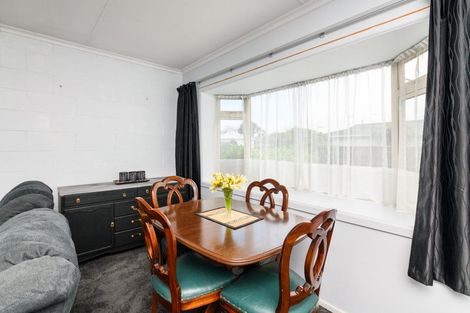 Photo of property in 2/299 Ruahine Street, Terrace End, Palmerston North, 4410