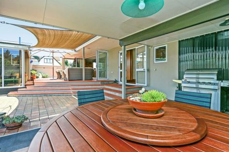 Photo of property in 1229 Ada Street, Parkvale, Hastings, 4122