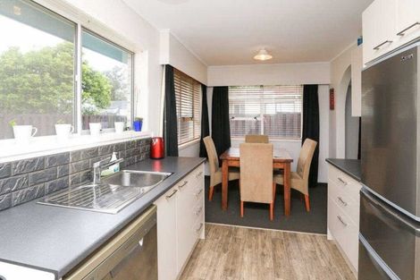 Photo of property in 9 Krippner Place, Dinsdale, Hamilton, 3204