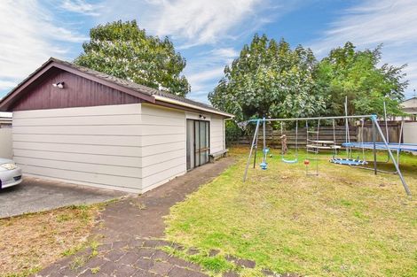 Photo of property in 4 Adel Place, Weymouth, Auckland, 2103