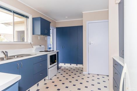 Photo of property in 1 Dixon Street, Waimate, 7924